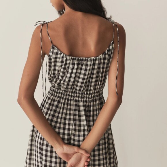DÔEN Leslie Dress in Marilyn Gingham - Picture 5 of 9